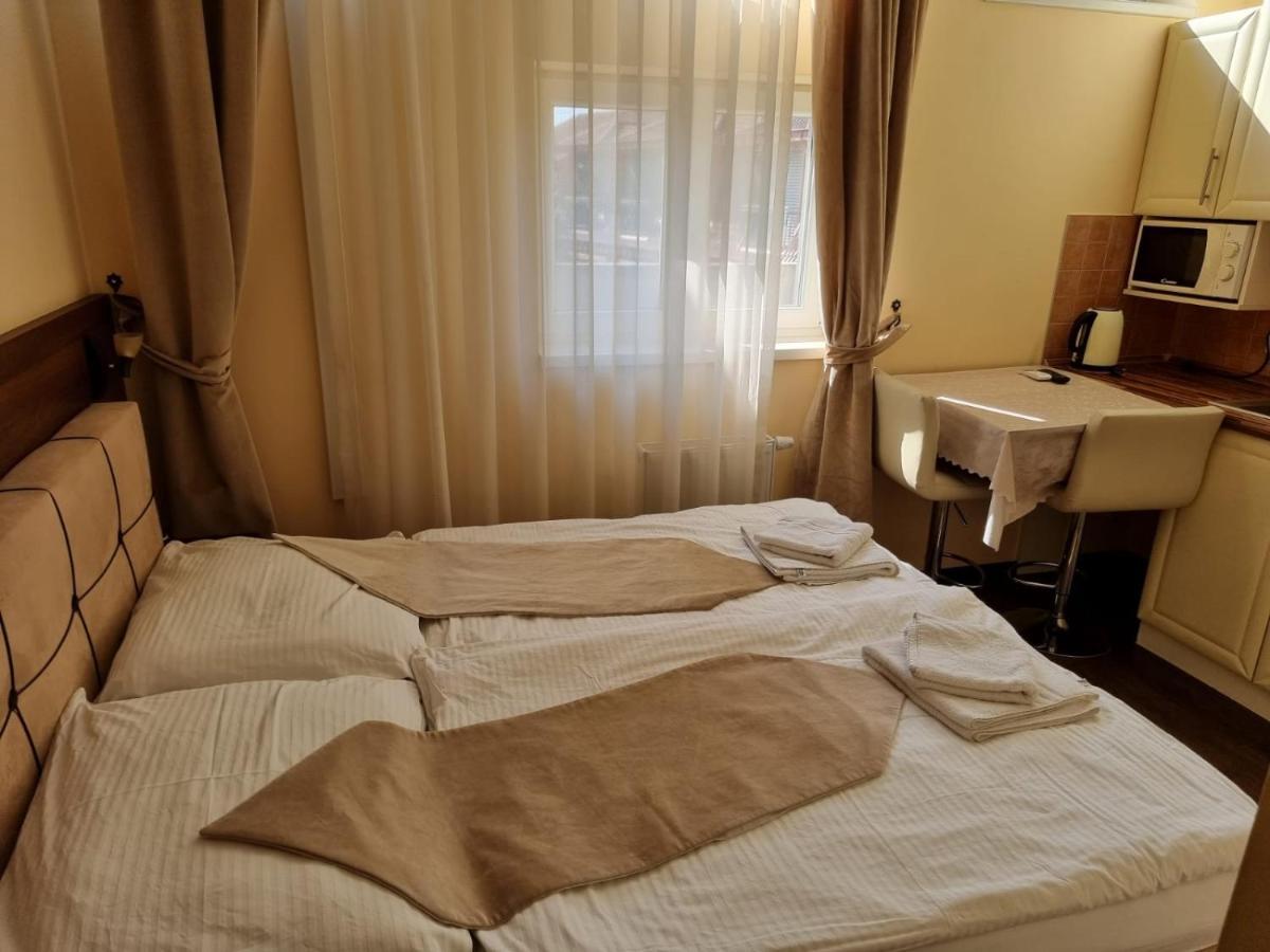 Elite Pension Sturovo Luaran gambar