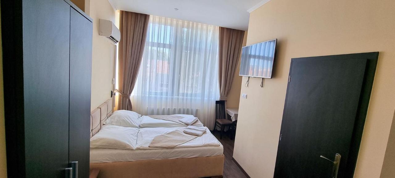 Elite Pension Sturovo Luaran gambar
